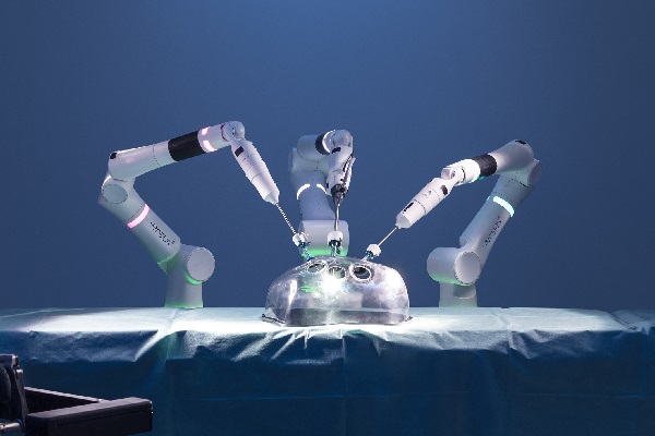 CMR Surgical Robot